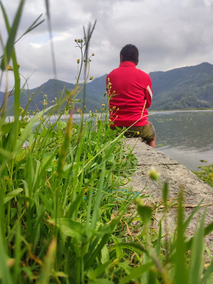 सुन्दर नगरी पोखरा 
डलर खेती हुने ठाँउ 
फेवा लेक......