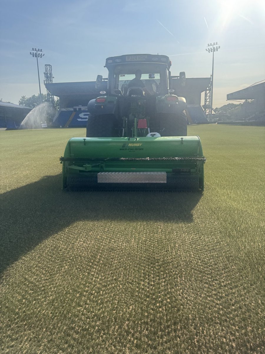 Liam Cash tweet media