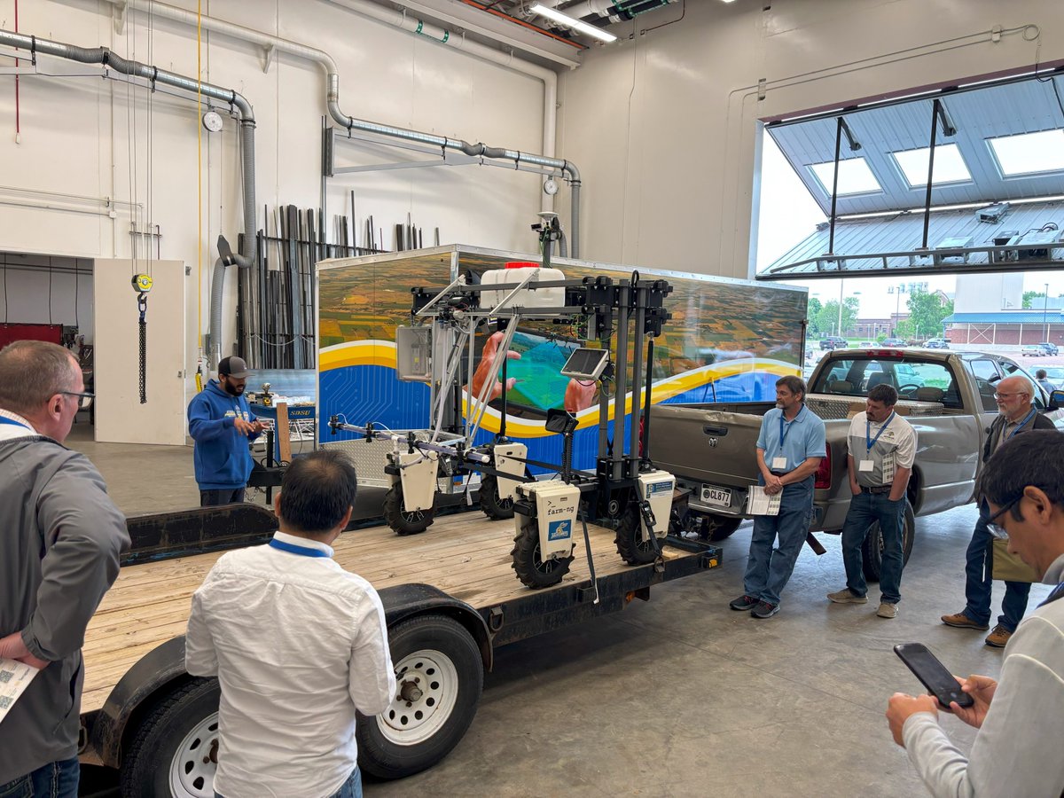 GuilleBalboa's tweet image. This week, I shared #NebraskaDigitalAg updates at the NCERA180 Precision Ag Multistate Meeting, hosted by @kov_pet at South Dakota State University. Great to connect with colleagues from across states to discuss ongoing projects and collaborations. @unlagrohort @UNL_IANR