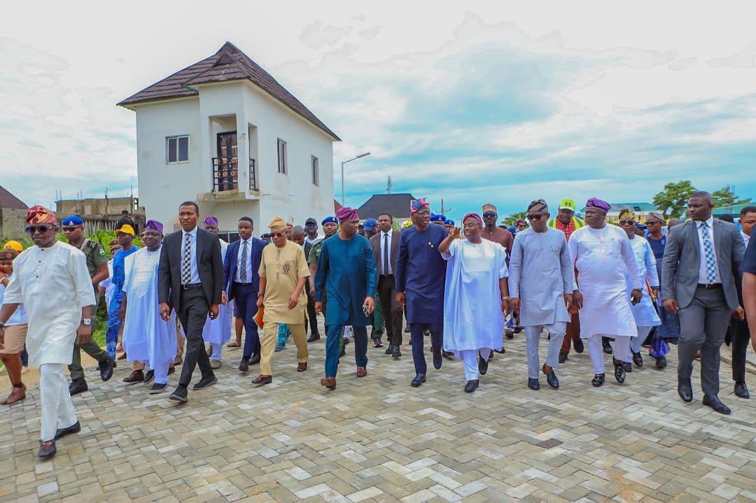 Abdul-Kabir Opeyemi Ogungbo (@opeyemi_ogungbo) on Twitter photo Today, I witnessed a moment of pride, progress, and transformation in my local government area as Mr. Governor, Babajide Olusola Sanwo-Olu <a href="/jidesanwoolu/">Babajide Sanwo-Olu</a> , commissioned a series of landmark projects constructed by Ibeju-Lekki Local Government <a href="/IbejuLekkiToday/">Ibeju Lekki LG - Lekki LCDA</a> under the leadership Today, I witnessed a moment of pride, progress, and transformation in my local government area as Mr. Governor, Babajide Olusola Sanwo-Olu <a href="/jidesanwoolu/">Babajide Sanwo-Olu</a> , commissioned a series of landmark projects constructed by Ibeju-Lekki Local Government <a href="/IbejuLekkiToday/">Ibeju Lekki LG - Lekki LCDA</a> under the leadership