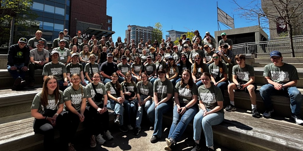 What a powerful experience!

 The 2025 Citizenship Congress brought together youth leaders, changemakers, and passionate voices from across the country. From inspiring panels to collaborative workshops, this event reminded us that citizenship is more than a status — it’s action.