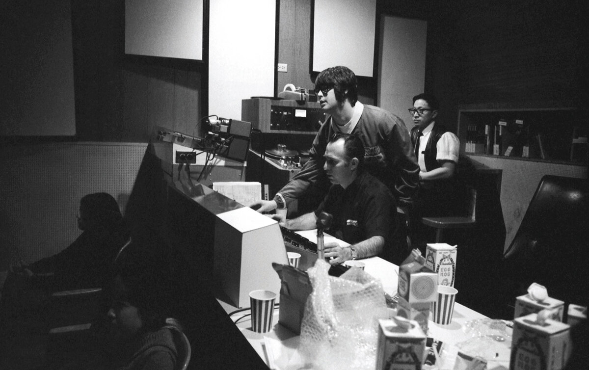 Brian Wilson era mucho más que el alma de los Beach Boys: estuvo a mi lado dándome esa inspiración que solo posee la magia de su música. Ojalá en el cielo se encuentre con sus hermanos Carl y Dennis para volver a grabar juntos música tan maravillosa. #brianwilson #BEACHBOYS2025