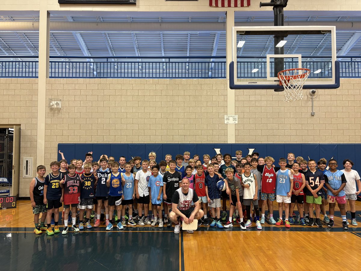 Jersey day tradition continues! #Vikings #TPW <a href="/GHS_ILathletics/">Geneva HS Athletics</a> <a href="/Geneva304/">Geneva CUSD 304</a> <a href="/GFBBP/">Vikings Basketball</a> <a href="/GHSportsBooster/">GHS Sports Boosters</a>