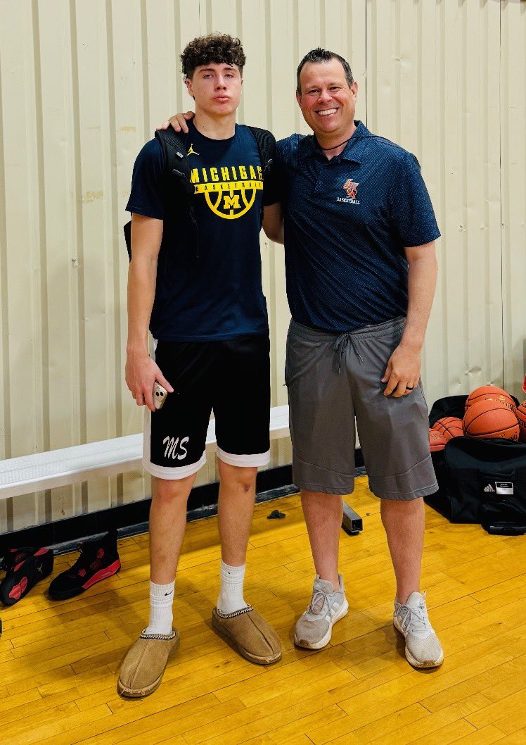 Big thanks to <a href="/LangstonLionMBB/">Langston University Men’s Basketball</a> and <a href="/CoachCWRIGHT/">Chris Wright</a> for the opportunity to compete in front of college coaches at the Langston ID camp this past weekend. 

<a href="/MilesSelect/">Miles Select</a> <a href="/PRO16League/">PRO16/NXTPRO League</a> <a href="/NxtProHoops/">NXTPRO Hoops</a>