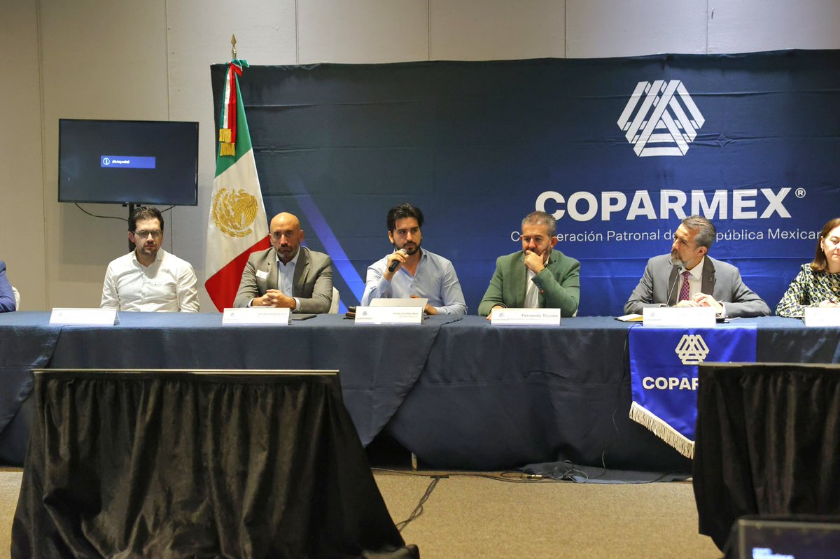 Coparmex Nacional (@coparmex) on Twitter photo 🔵 #JuntasNacionales | En la Comisión Nacional de Fortalecimiento Cívico y Democrático, presidida por <a href="/RubenFurlongM/">Ruben Furlong M.</a>, realizamos una reunión de trabajo para compartir los hallazgos de nuestra observación electoral del pasado 1° de junio. 🗳🔍
Con la participación de nuestra 🔵 #JuntasNacionales | En la Comisión Nacional de Fortalecimiento Cívico y Democrático, presidida por <a href="/RubenFurlongM/">Ruben Furlong M.</a>, realizamos una reunión de trabajo para compartir los hallazgos de nuestra observación electoral del pasado 1° de junio. 🗳🔍
Con la participación de nuestra