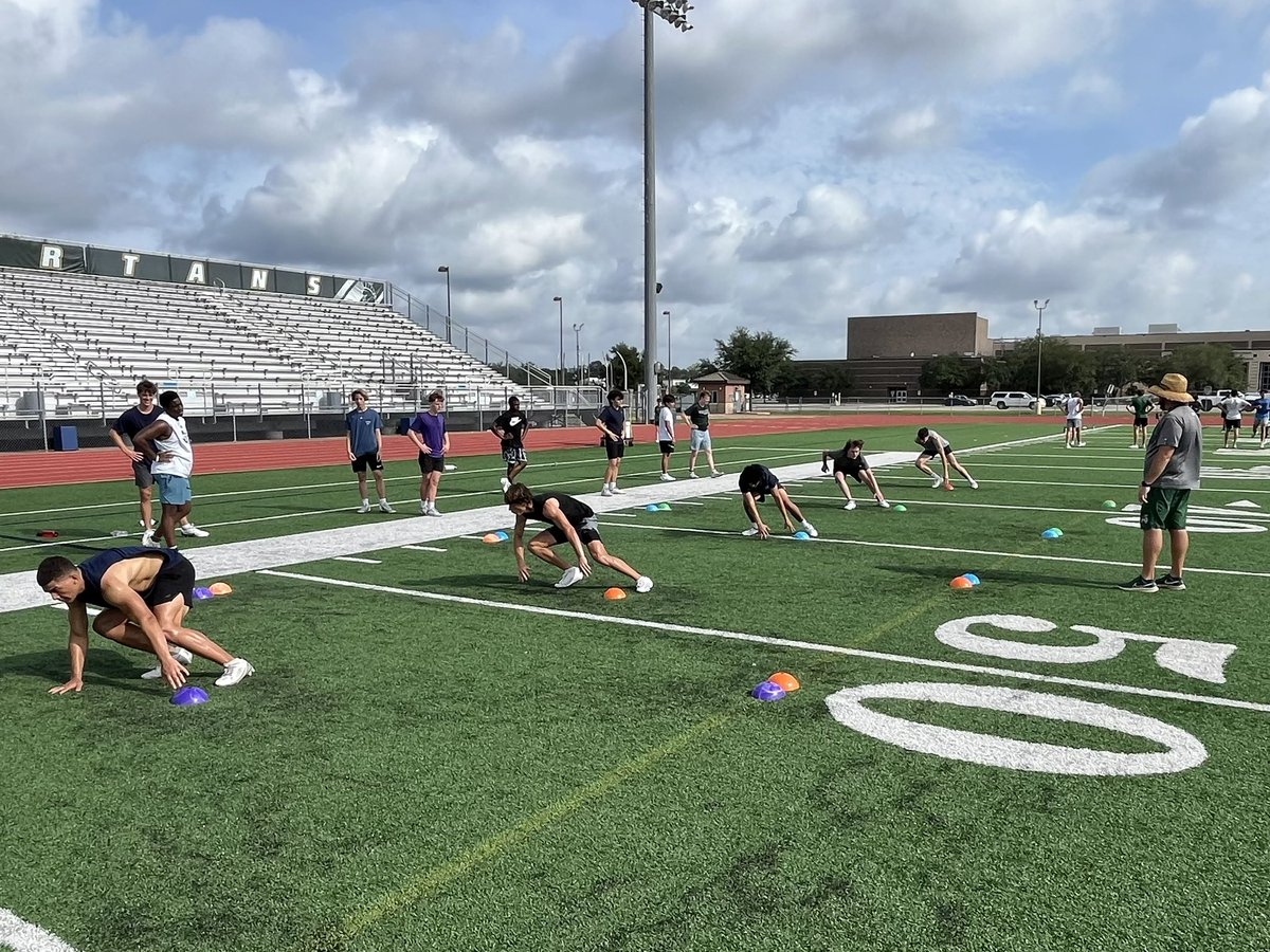 Stratford Spartan Football tweet media