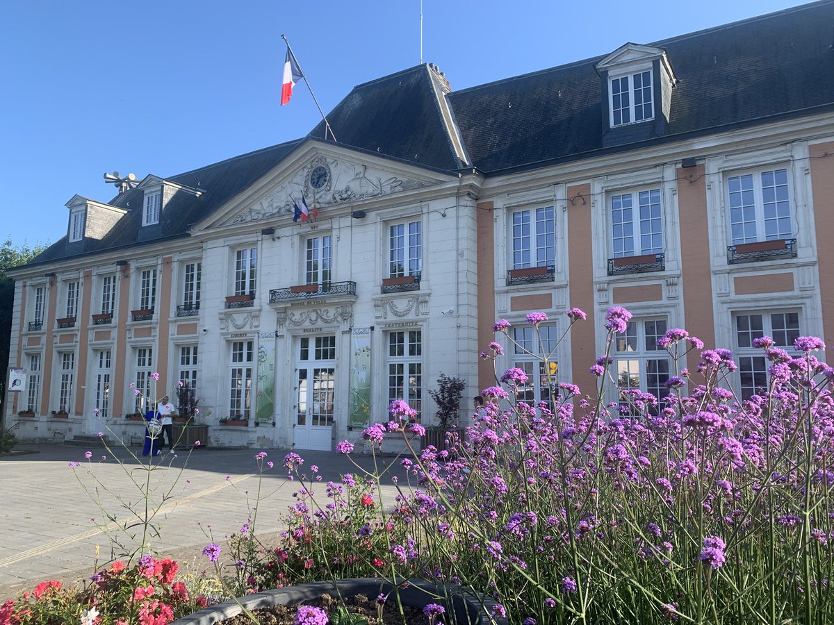 A Darnétal ce soiravec les équipes de <a href="/ChristoLanglois/">Langlois christopher</a> et @sevroul pour faire converger l’Agenda2030 de Développement durable de la commune et la Cop 2030 de <a href="/MetropoleRouenN/">Métropole Rouen Normandie</a>. Plaisir de travailler avec des élus engagés qui savent que l’écologie dépasse les frontières partisanes.