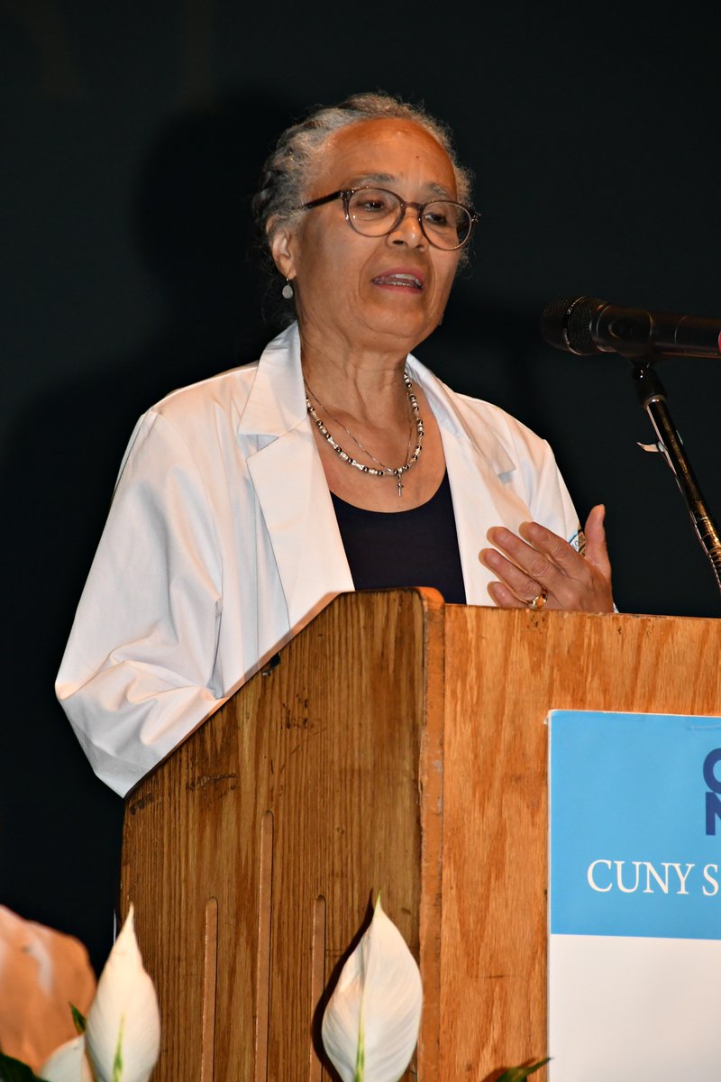 CUNYMed's tweet image. There was an enormous sense of pride amongst our community, as the CUNY School of Medicine MD Class of 2027 received their clinical white coats last evening. The Clinical White Coat ceremony provides a moment of reflection as the class transitions into clinical practice.