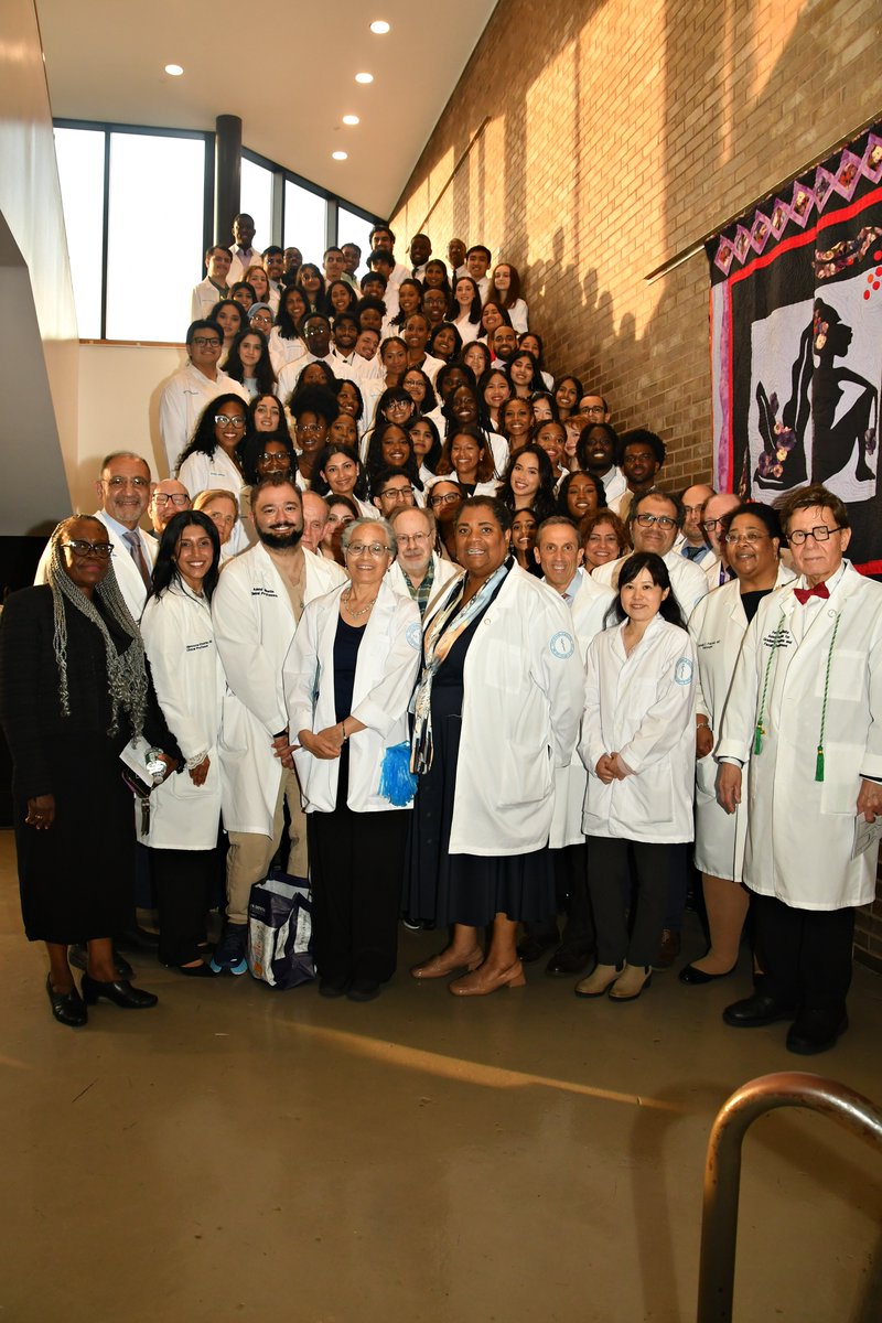 CUNYMed's tweet image. There was an enormous sense of pride amongst our community, as the CUNY School of Medicine MD Class of 2027 received their clinical white coats last evening. The Clinical White Coat ceremony provides a moment of reflection as the class transitions into clinical practice.