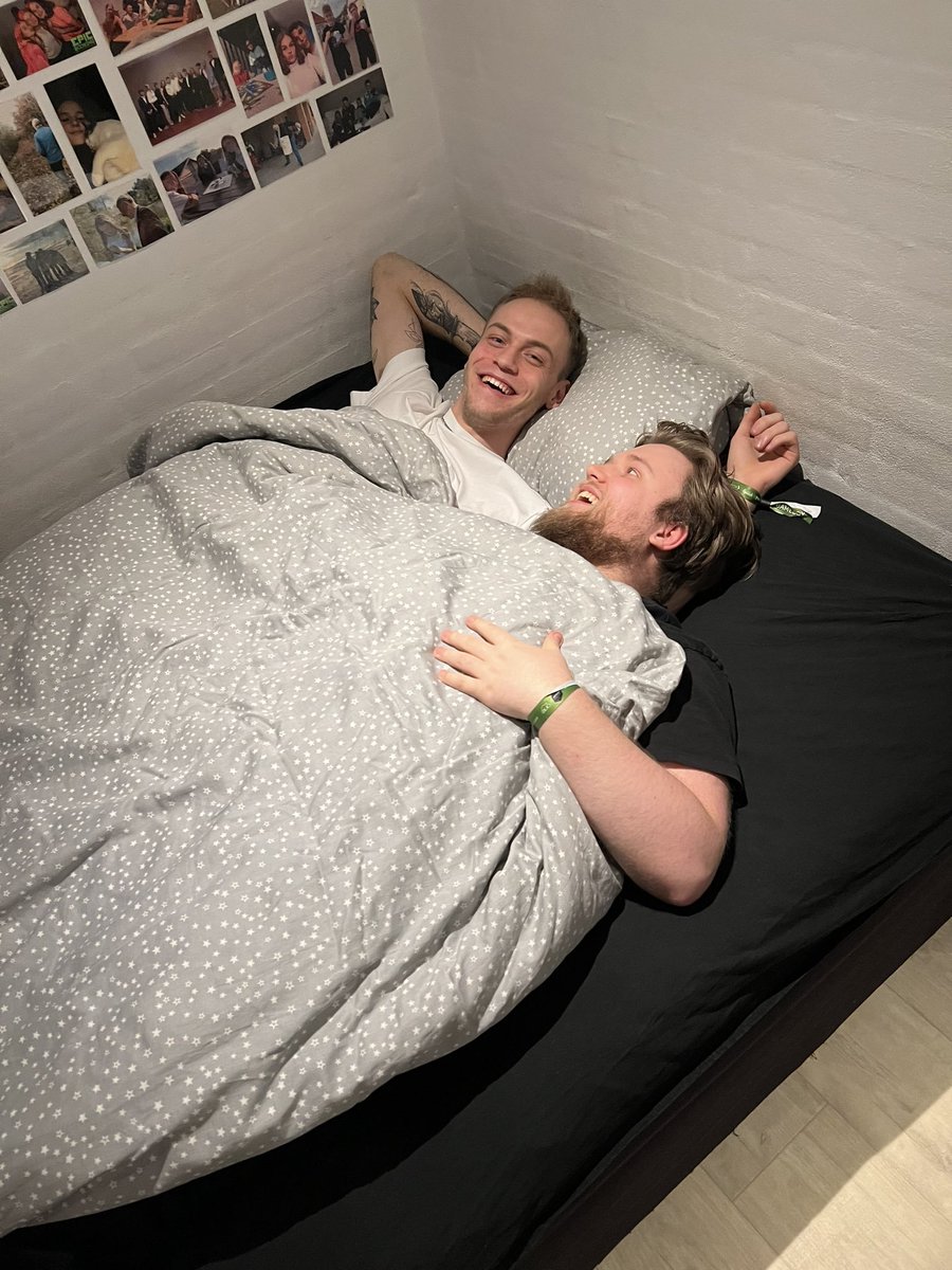 Den varmeste putte-patte-freak i EU &lt;3