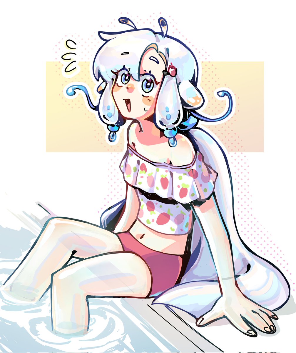 MPC_Esfir's tweet image. #PoolFruiParty_MPCss5

เอสฟีร์นั่งอยู่ขอบสระโดยขาทั้งสองข้างแกว่งเล่นอยู่ในน้ำ
  เธอมีท่าทีอยากลงไปเล่นอย่างเห็นได้ชัด แต่ถึงอย่างนั้นก็ไม่ได้ลงไปเสียที หากมองหน้าเธอดีๆ แล้วก็จะเห็นว่ามีสีหน้ากังวลเล็กน้อย

&quot;ลื่นแบบนี้ ลงไปดีมั้ยเนี่ย?&quot;

(+ได้นะคะ)