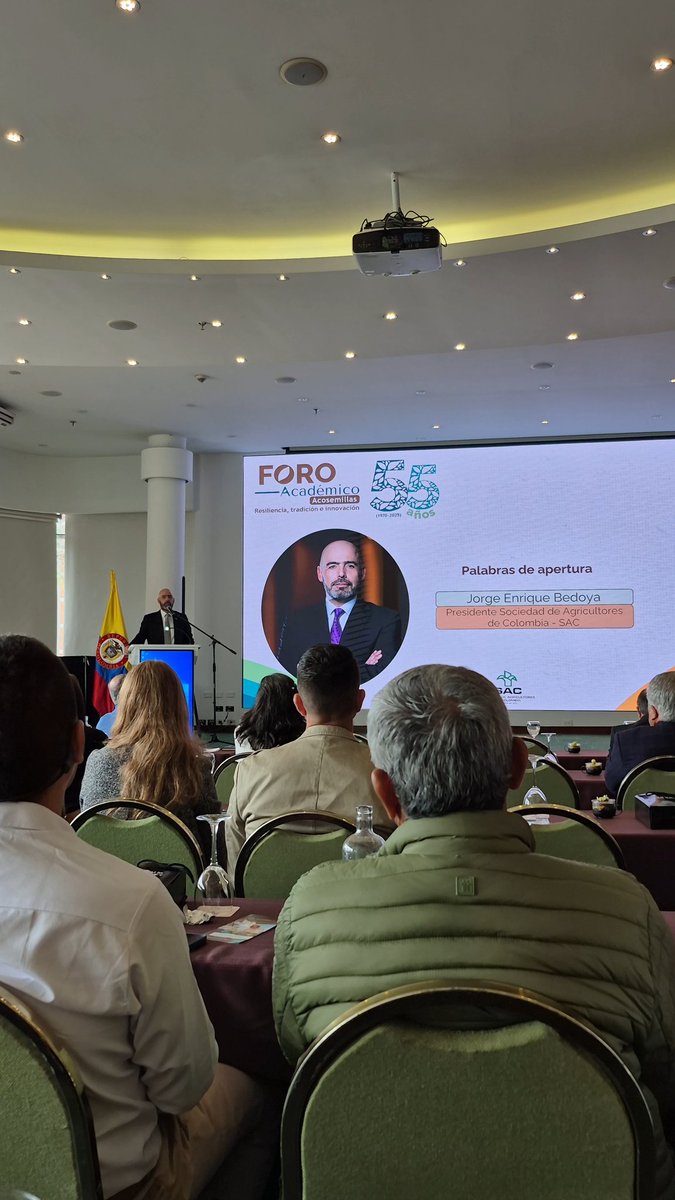 Agrobio_andina's tweet image. 🎉Felicidades a nuestros amigos y colegas de #Acosemillas55Años en la celebración de un trabajo arduo en promover y defender la seguridad calidad e innovación del origen de todo: las semillas. 🫘🌽
Con grandes exponentes, este aniversario brinda un espacio de diálogo agrícola…