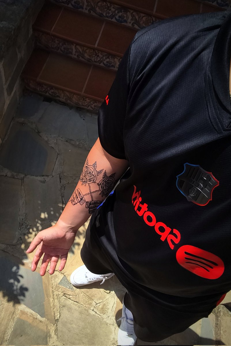 Primero la H, después va la U ...
<a href="/eladiocarry_on/">ELA 🥷</a> 🔥🥀