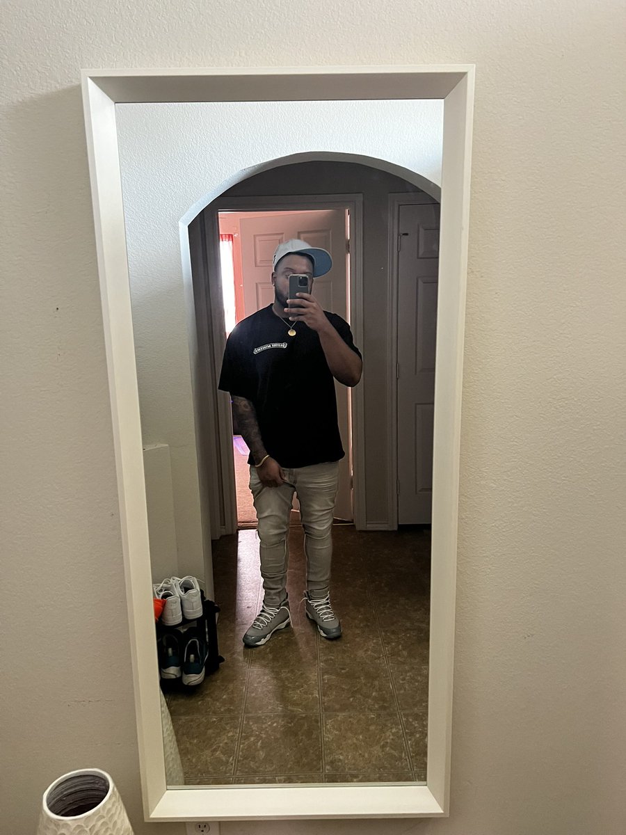 thatboyjg_'s tweet photo. 💪🏾 https://t.co/lnuaaov5uz