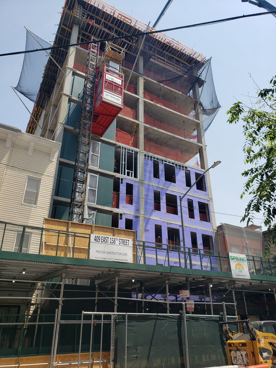 Construction is progressing for the project at 450 E 158th St and 407 E 158th St in the Bronx. Supportive services for formerly homeless families and veterans will be provided by <a href="/JerichoProject1/">Jericho Project</a> and Azimuth Development Group is the project developer.
#endhomelessness #bronx