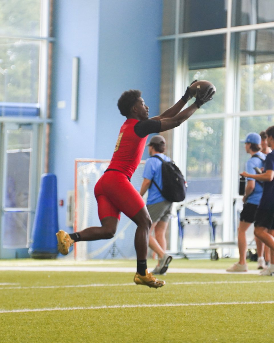 Next stop of the tour

#HuguenotFootball | #LTM