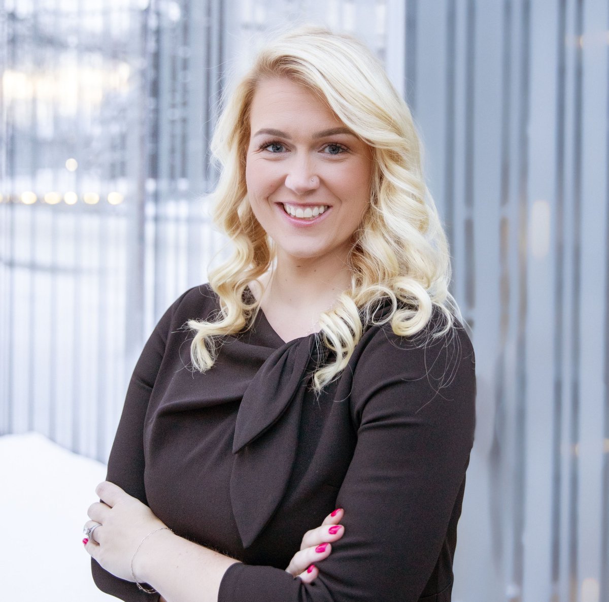 The George S. Osborne College of Audiology Alumna of the Year is Emily McMahan, AuD ‘13. 

Read more: ow.ly/Obwy50W7Pu4

#salusuniversity #salusatdrexel #awesomealumni #recognition