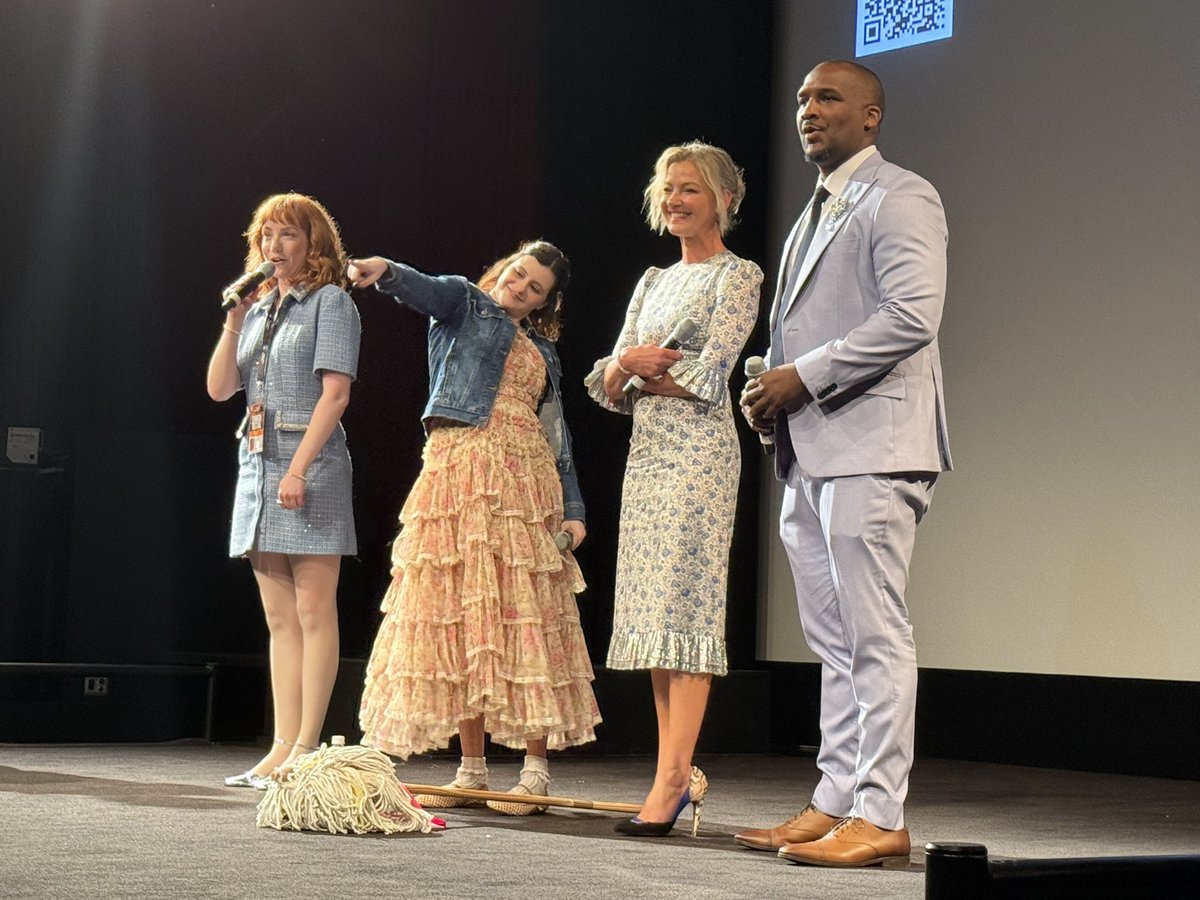 Film Festival tweet media