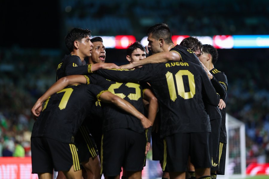 La Selección Nacional de #Mexico  derrotó a Turquía en Chapel Hill 
forocoatza.com/noticias_gener…