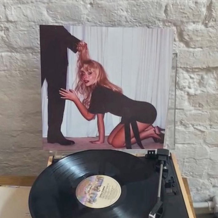 PopBase's tweet image. Sabrina Carpenter previewed a new vinyl cover on Instagram live.