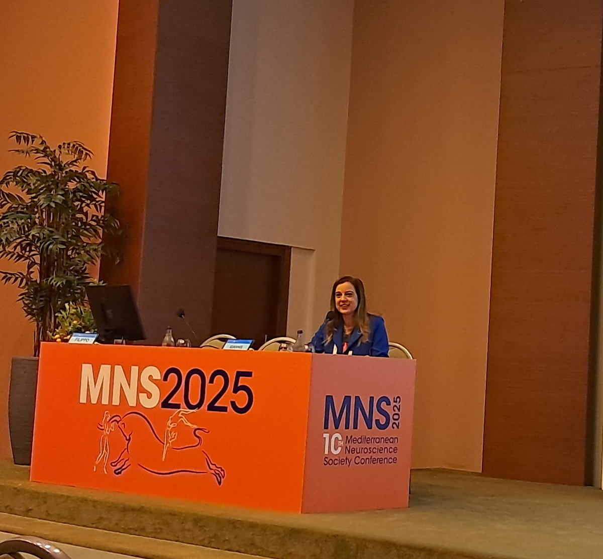 Big applause 👏👏👏 to amazing <a href="/Dalla_Christina/">Dr. Christina Dalla</a> and to the whole #MNS2025 <a href="/MnSociety/">MNSociety</a>  organizing committee