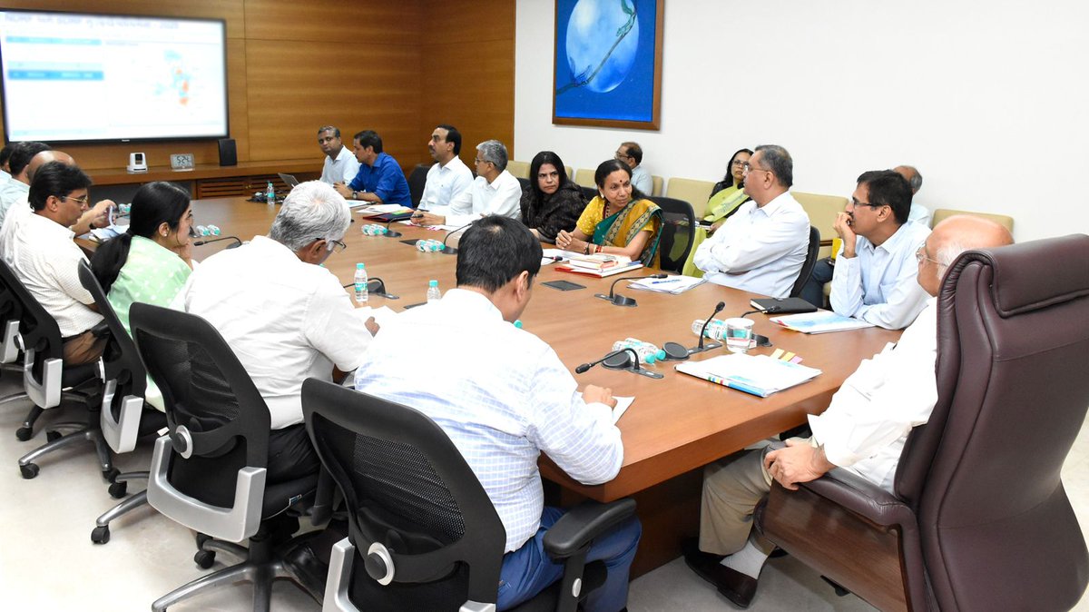 CMO Gujarat tweet media