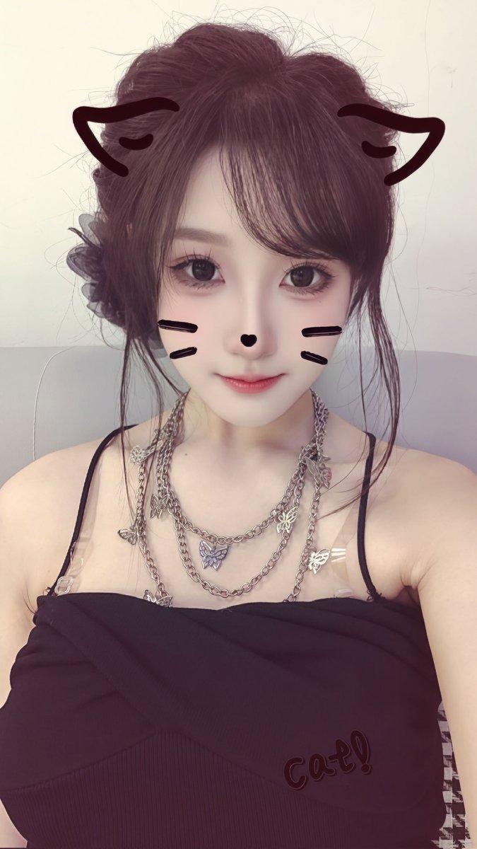 luweixi66's tweet photo. ^^
#四爱 #4i #iiii #switch #1i #双 https://t.co/zZ0QmhAK8r