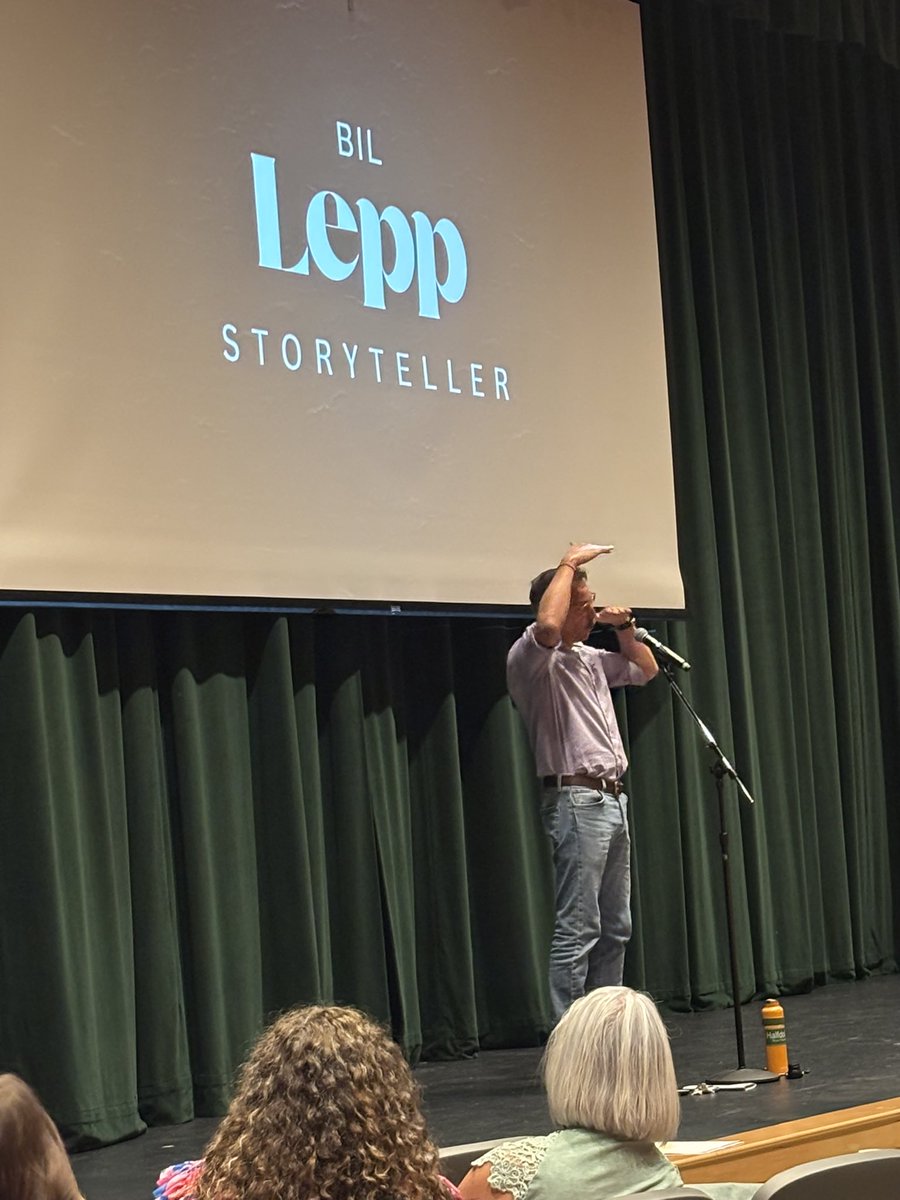 letSARAHexplain's tweet photo. Bil Lepp is fantastic at creating tall-tales! #KEDCGRANTS @KEDCGrants https://t.co/cBTlHUeYkR