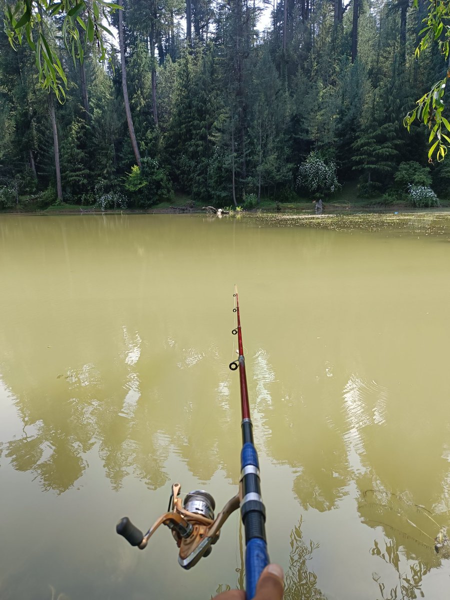 Raheeltalks's tweet photo. The best therapy is fishing 🎣 
#fishing #kashmir #patience https://t.co/oQRJX2Mnx6