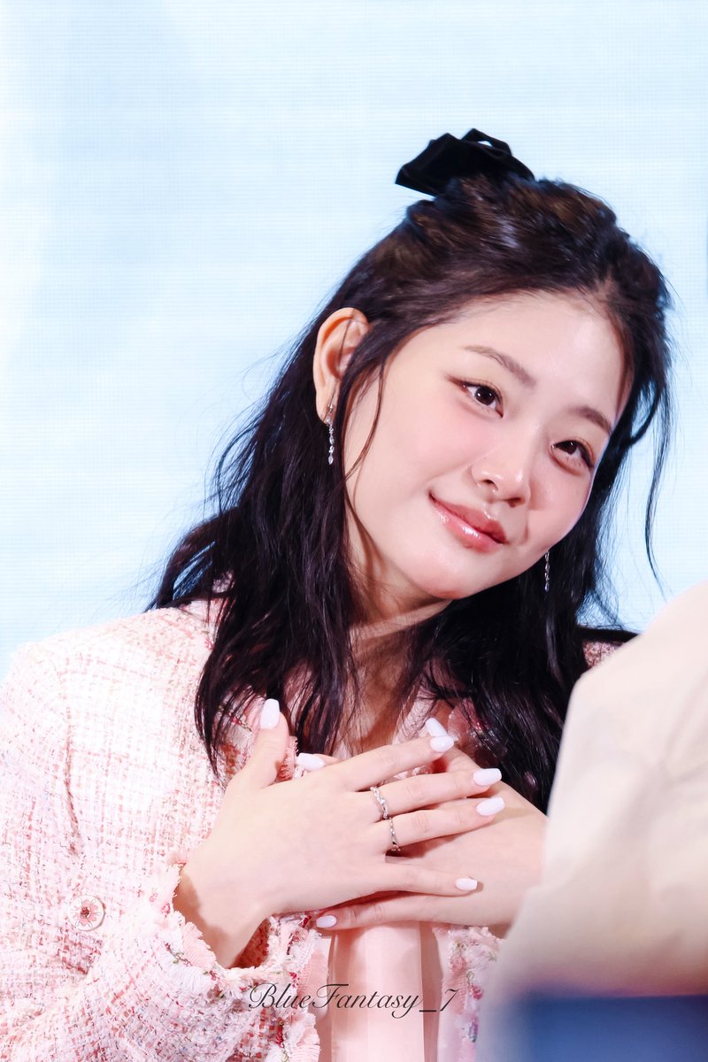 BlueFantasy_7's tweet image. Goodnight🌙
🐈‍⬛👸🏻

#정수빈 #ChungSubin