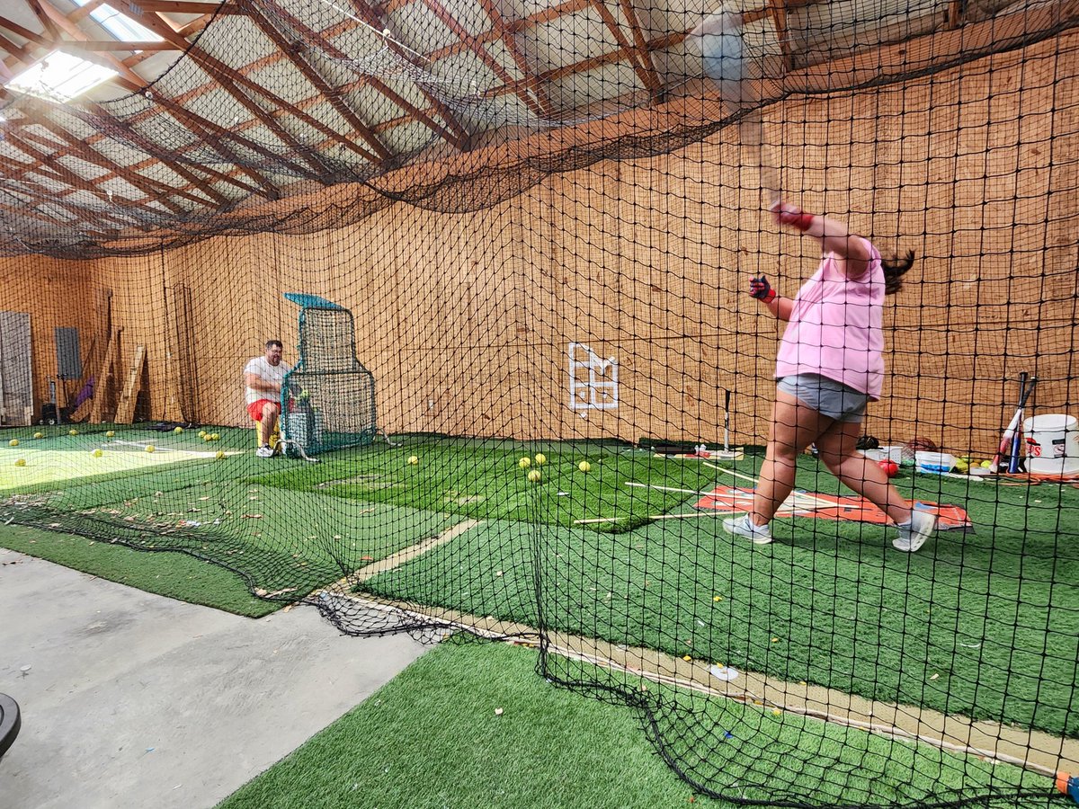 brett_marlar's tweet photo. The grind doesn't stop for summer break. @LetsGoICC @LetsGoICC_SB @anabelle_marlar @carsonowens12 @AmyMarlar #rolltribe @MandiBaldufnsr https://t.co/jkOBc6nLPs