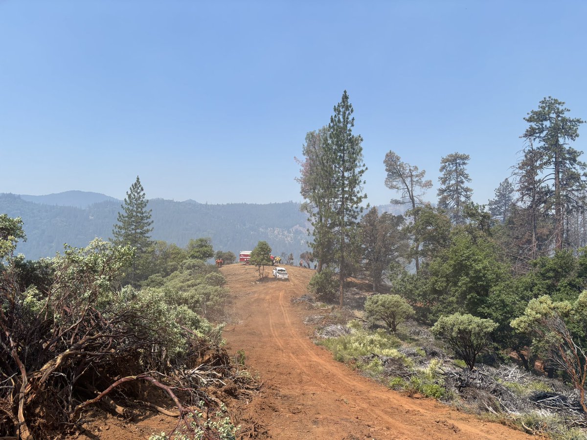 CAL FIRE Shasta-Trinity Unit/Shasta County FD tweet media