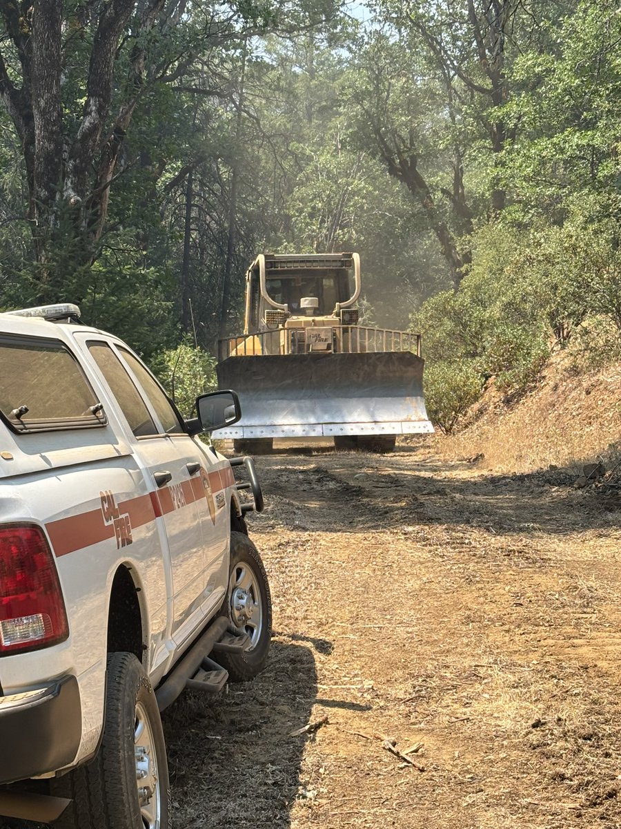 CAL FIRE Shasta-Trinity Unit/Shasta County FD tweet media