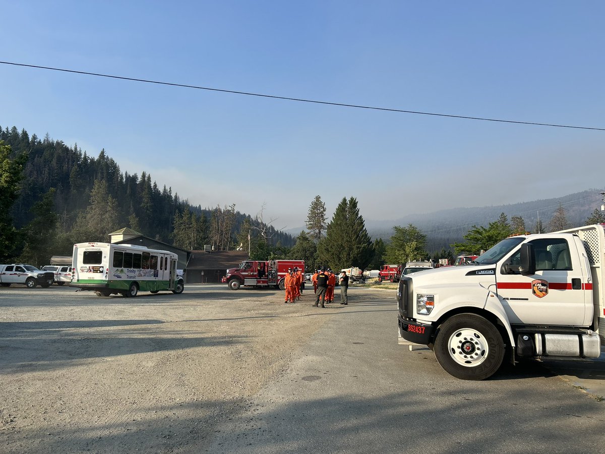 CAL FIRE Shasta-Trinity Unit/Shasta County FD tweet media