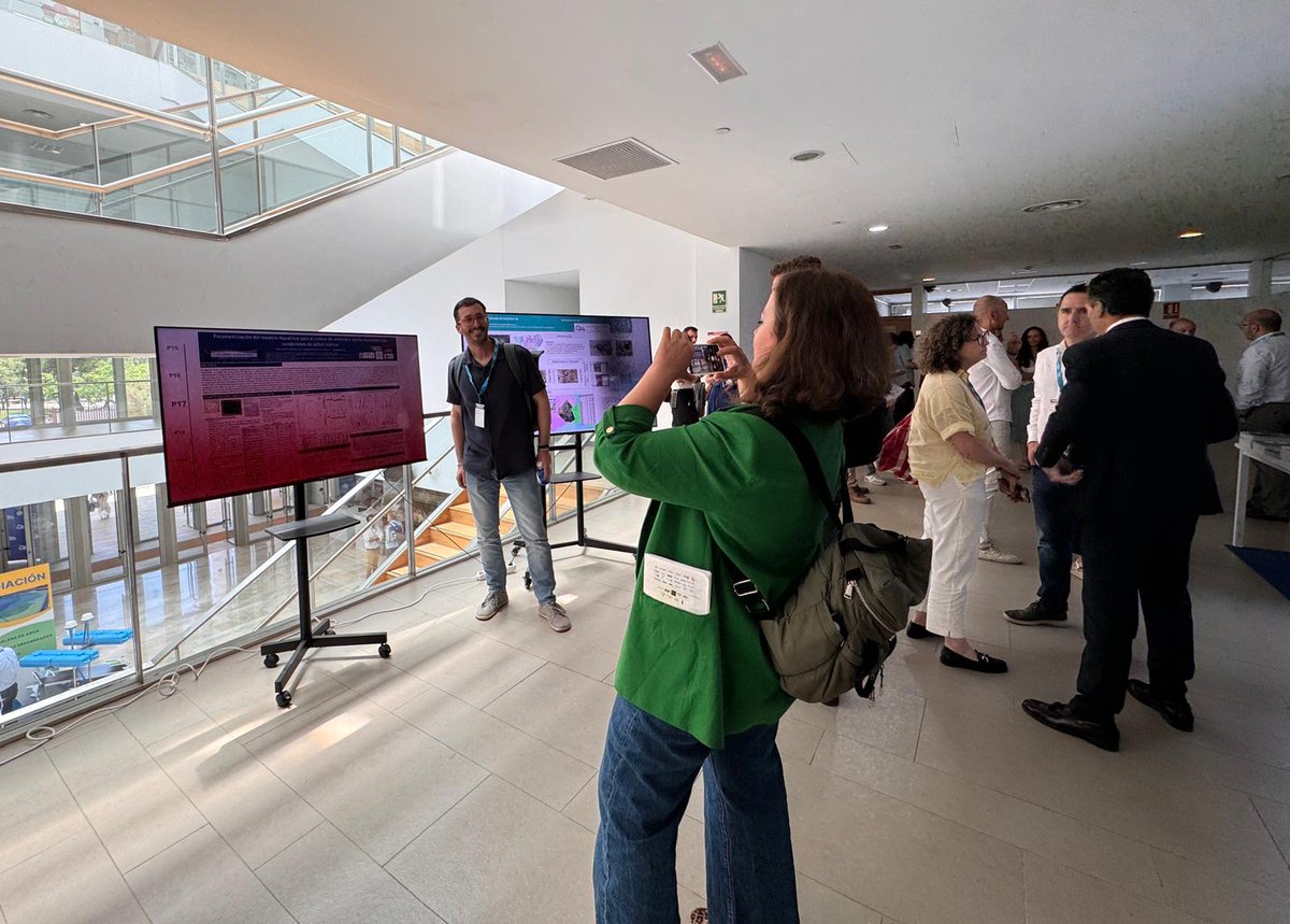 aeryd_es's tweet photo. 👏¡Estamos teniendo un gran congreso!
👌Expertos, innovaciones y mucho entusiasmo se reúnen para compartir conocimientos y avanzar en la gestión eficiente del agua. Gracias a todos los asistentes por hacer de este evento un éxito.
💦¡Mañana más!

#CongresoRiegos #aeryd #regadío https://t.co/JBA05zAb7y
