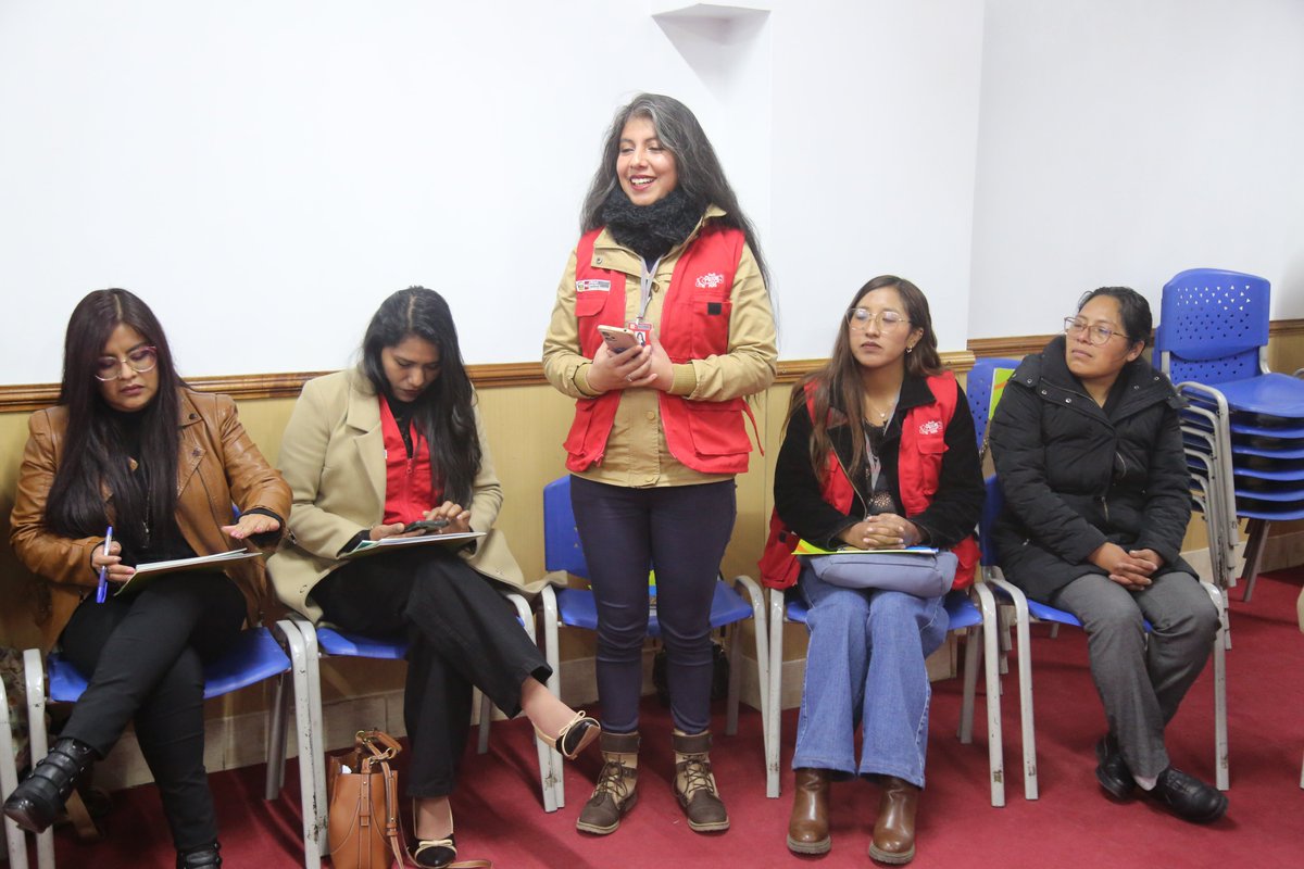Gorehvca's tweet photo. 🗞️ ¡Por un futuro sin violencia! El GoreHuancavelica , con el apoyo de UNICEF, implementa talleres de crianza positiva para mejorar el bienestar de niños y adolescentes. Estos talleres promueven el buen trato, límites saludables y la gestión adecuada del comportamiento infantil. https://t.co/xIW3ARY3Ql
