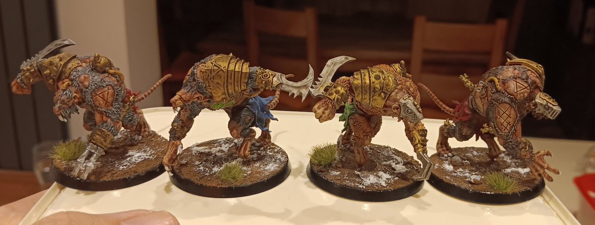 #hobbystreak day 1445 back to some #ageofsigmar - Rat Ogors