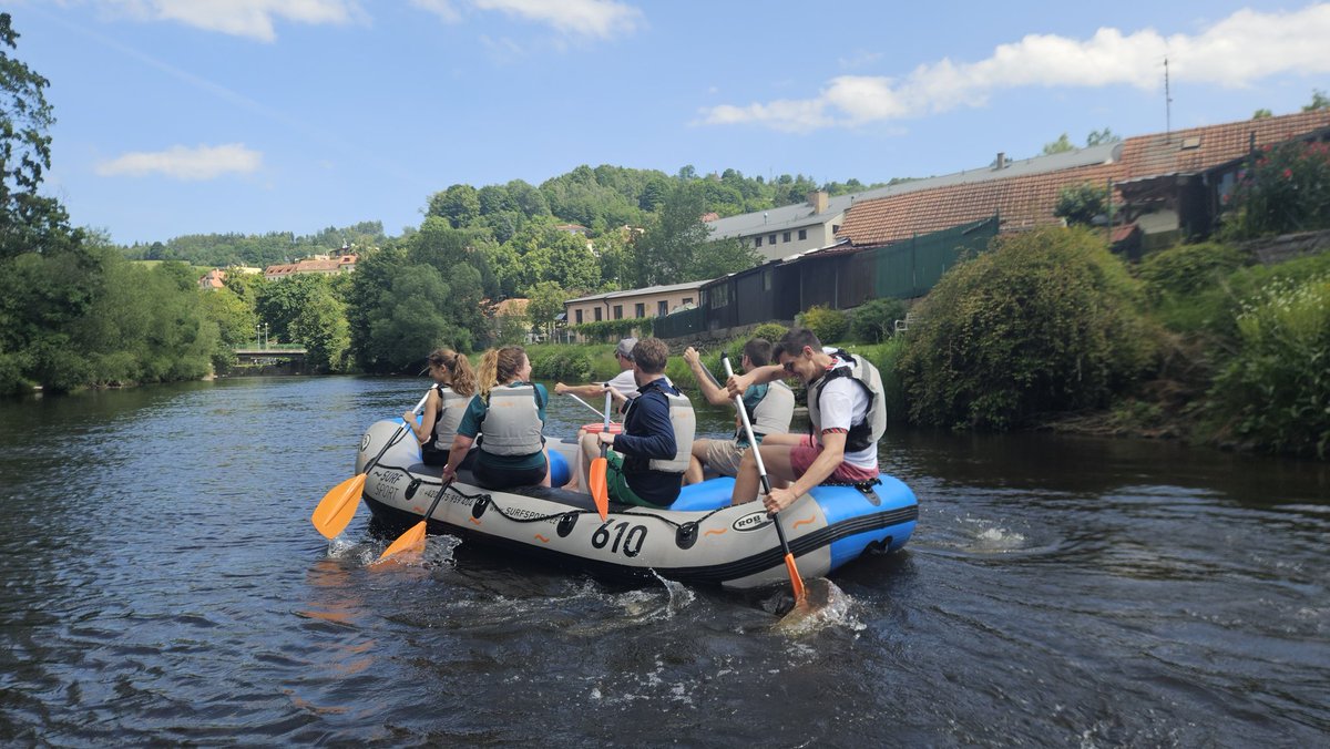 hocekm's tweet image. Raft trip at the 19SCNAC conference