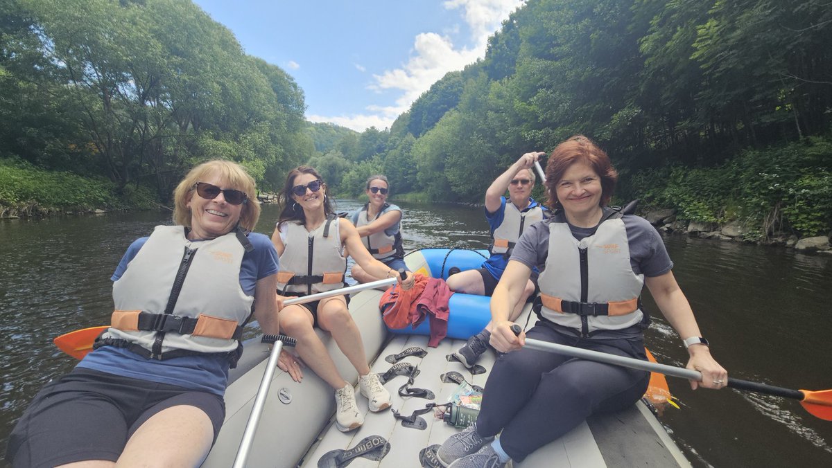 hocekm's tweet image. Raft trip at the 19SCNAC conference