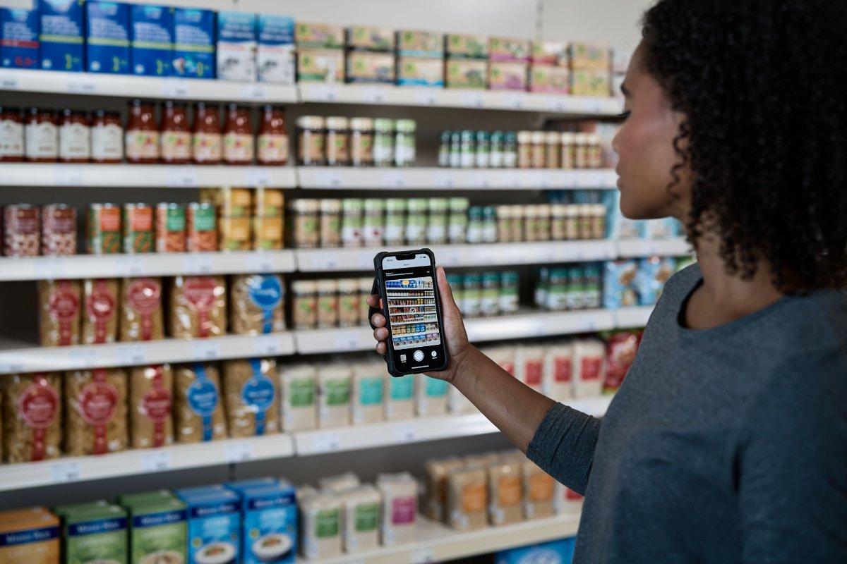 Scandit's tweet image. Discover how smart data capture can bridge the gap between digital and tangible assets, driving long-term resilience in your organization that can even help offset potential tariff costs.
Learn more about leveraging this technology at the frontline 👉 okt.to/ZLEM9e