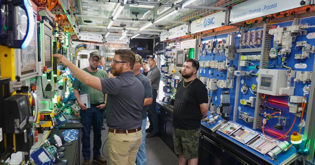 Hoosier Feeder (@hoosierfeederco) on Twitter photo We had a great time exploring @HHBarnum's 2025 Automation Trailer last week! Thank you H.H. Barnum for stopping by and for the delicious <a href="/KolacheFactory/">Kolache Factory</a> treats!
#automation #manufacturing #automationsolutions #components #supplier We had a great time exploring @HHBarnum's 2025 Automation Trailer last week! Thank you H.H. Barnum for stopping by and for the delicious <a href="/KolacheFactory/">Kolache Factory</a> treats!
#automation #manufacturing #automationsolutions #components #supplier
