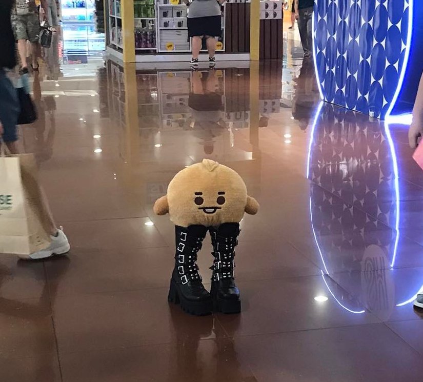 DADDY IS COMING BACK HOME IN JUST 9 DAYYYYYSSSSS!!