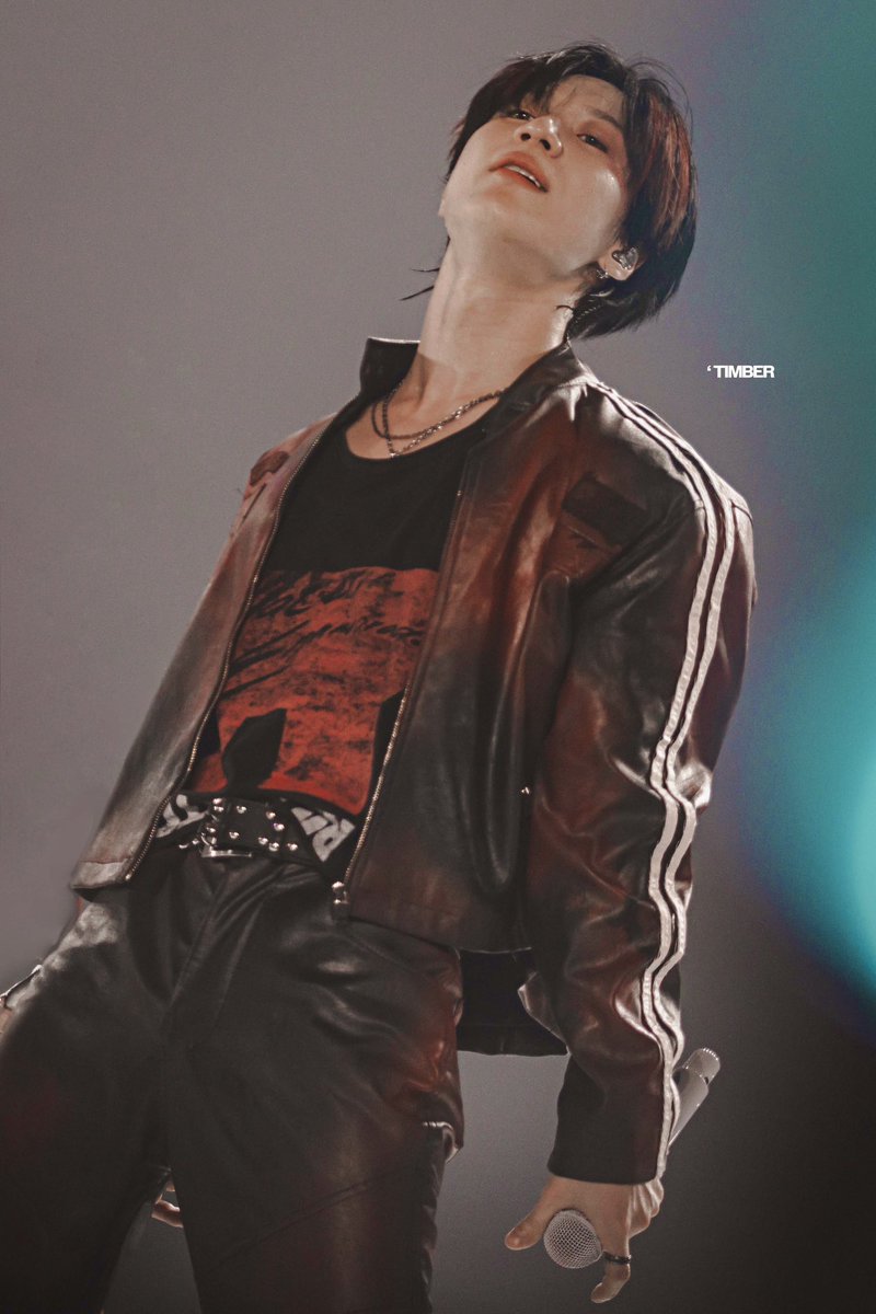 25.05.25
SHINee WORLD VII [E.S.S.A.Y] 

🥀… 

 #태민 #TAEMIN #テミン #SHINee #샤이니