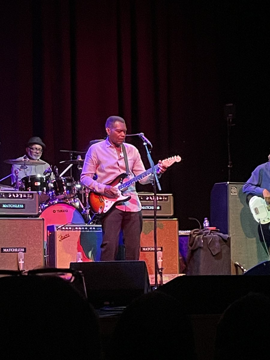 The blues legend Robert Cray last night at the Glasgow Pavillion. A bonafide blues legend