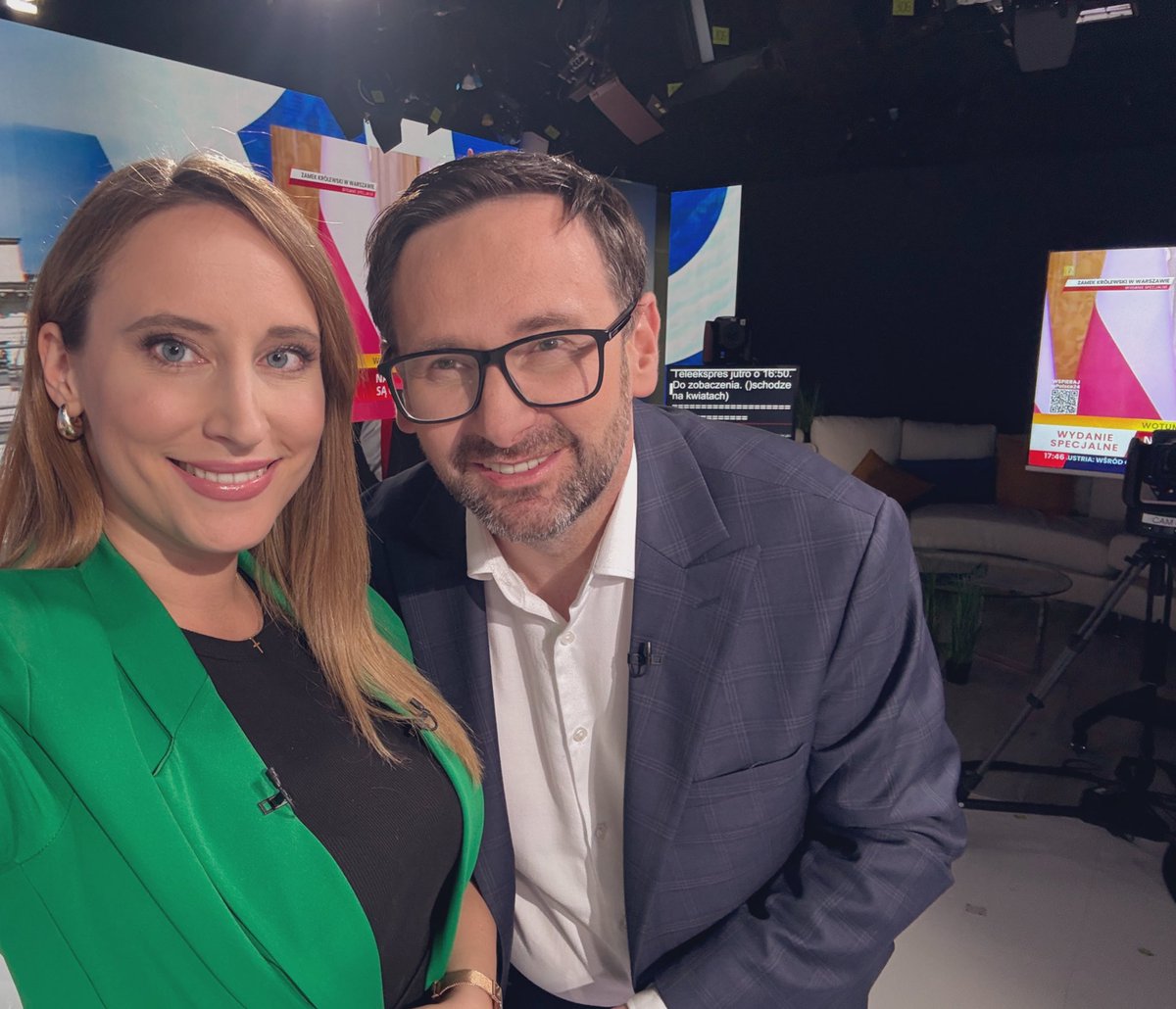 Po uroczystościach w Zamku Królewskim z <a href="/NawrockiKn/">Karol Nawrocki</a> ,
 w studiu <a href="/wPolscepl/">wPolsce24 🇵🇱 #TuJestPolska</a> <a href="/DanielObajtek/">Daniel Obajtek</a> ! Oglądajcie !