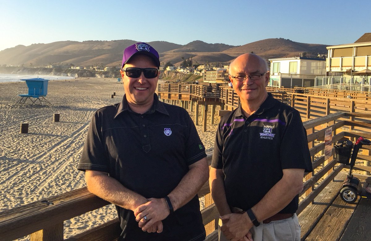 Hard to believe that it's been one year since we lost our friend, the legendary Steve Klauke. 

There was no one like him. 

Here are just a few of his legendary calls during his time at Weber State ⤵️

youtube.com/watch?v=VtYnqr…

RIP Steve 🎙️