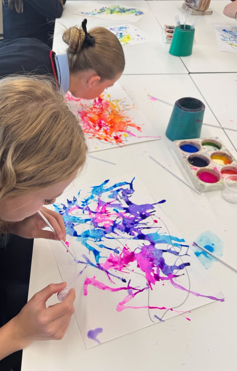 Miss Talbot tweet media