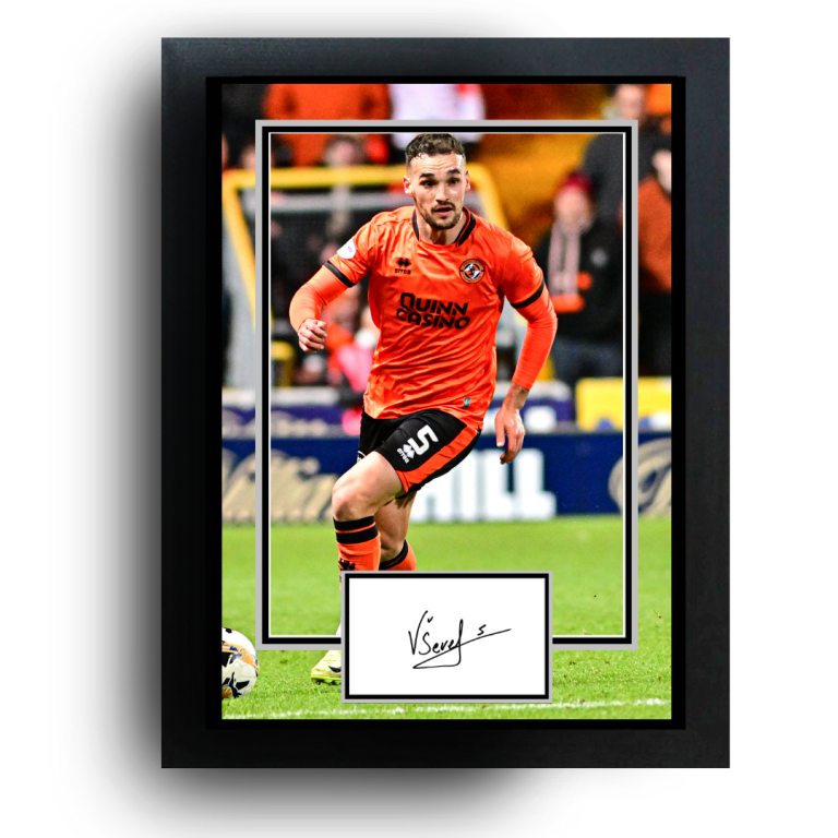 From_The_Club's tweet photo. DUNDEE UNITED FANS 😍
We have a very limited number of official signed photos from only £9.99 in stock. Fans are advised to be quick before they sell out.
Buy via https://t.co/IiwmftY8x2 #DUFC https://t.co/KmTqQoBvU3