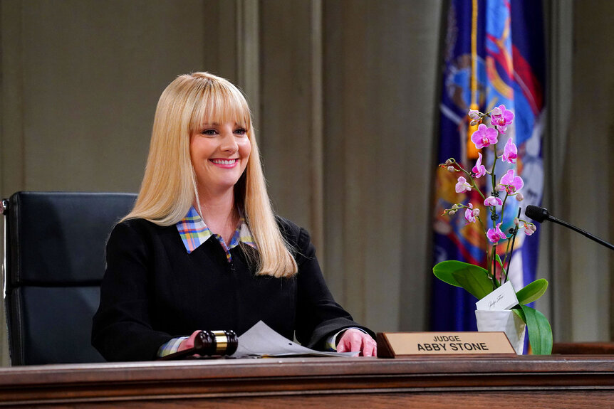 SUZYKRCIVOJ's tweet photo. Fellow #MelissaRauch Fans, if you want #MelissaRauch to continue playing #AbbyStone on #NightCourt and bring back #NightCourt, please sign and share this petition. #SaveNightCourt #BringBackNightCourtOnNBC #RenewNightCourt #WomanCrushWednesday πβ€οΈβ€οΈhttps://t.co/LnHmU3JibC https://t.co/obS9KfK3Tu