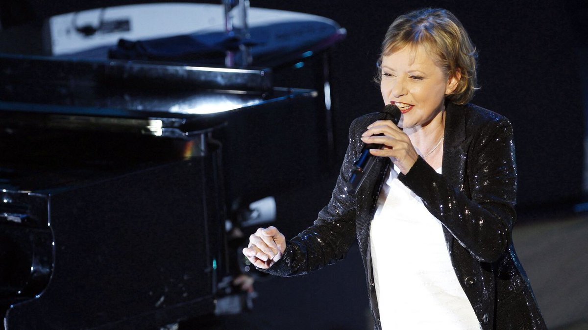 Dorothée de retour sur scène en avril 2026, seize ans après ses derniers concerts
➡️ l.franceinfo.fr/m8